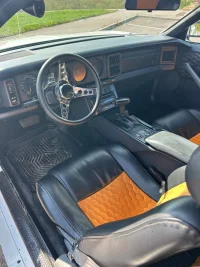 Pontiac Firebird Trans am 5.0 127kW thumbnail