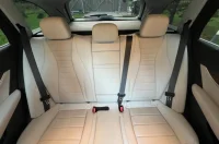 Mercedes-Benz E300 de 2.0 143kW thumbnail