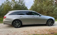 Mercedes-Benz E300 de 2.0 143kW thumbnail