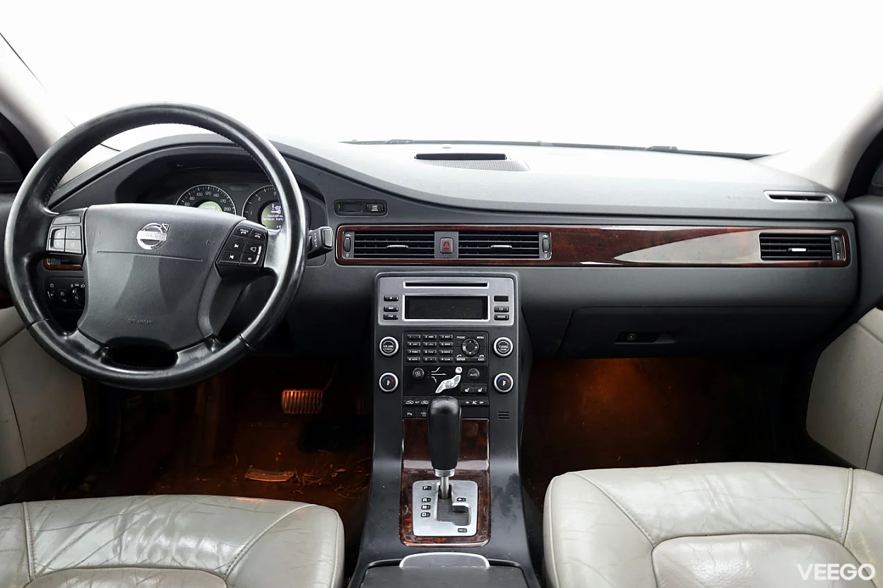 Volvo S80 2.4 121kW
