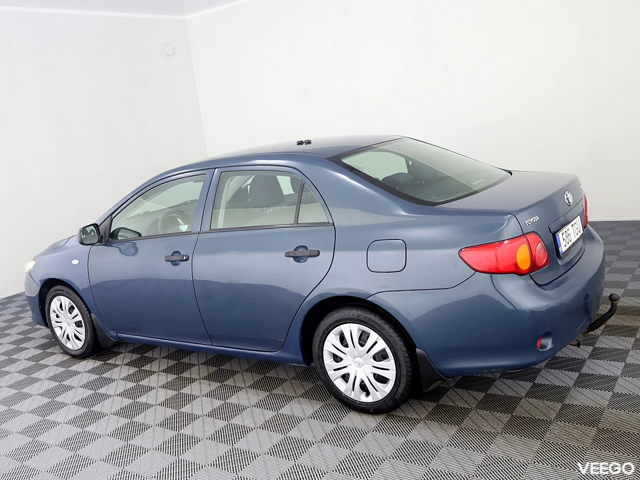 Toyota Corolla 1.6 91kW