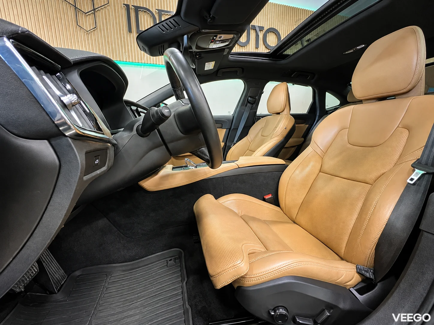 Volvo S90 Ultimate Bright AT AWD 220kW