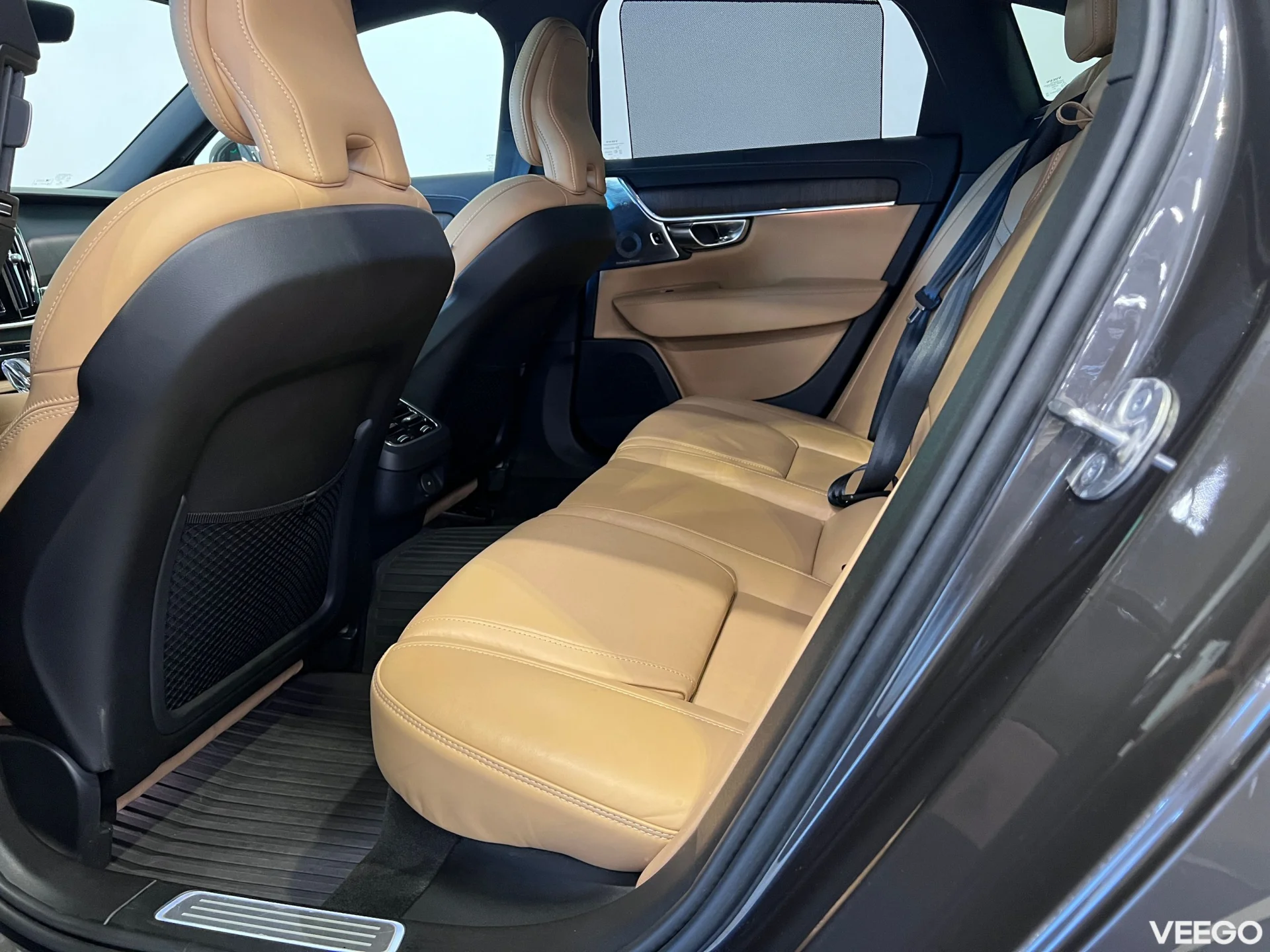 Volvo S90 Ultimate Bright AT AWD 220kW