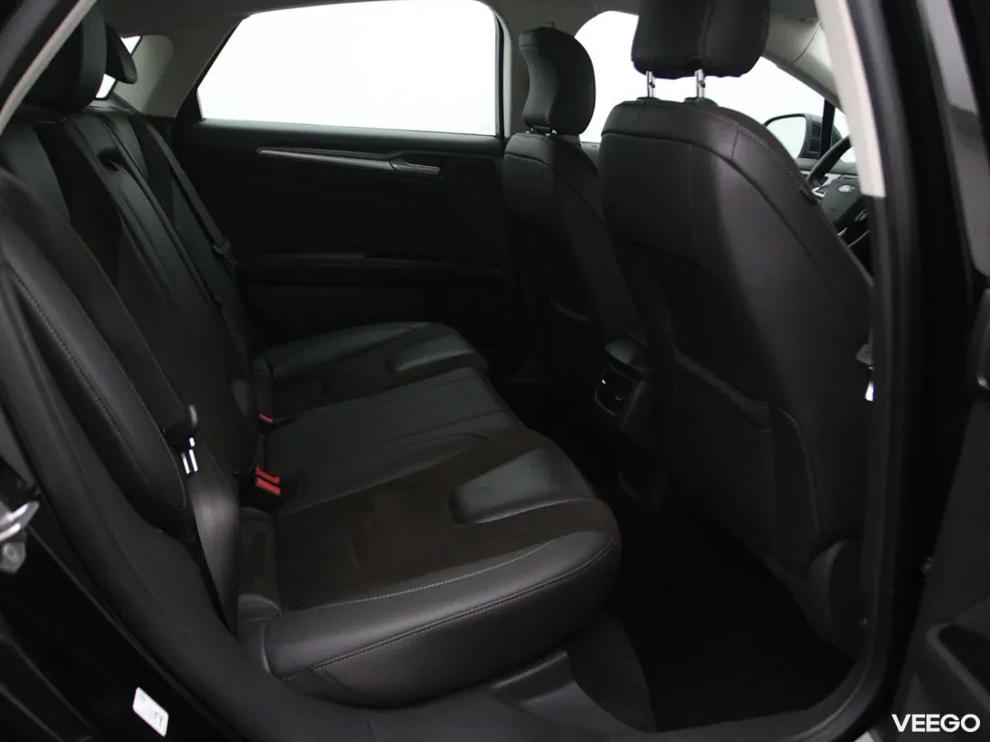 Ford Mondeo 1.5 118kW