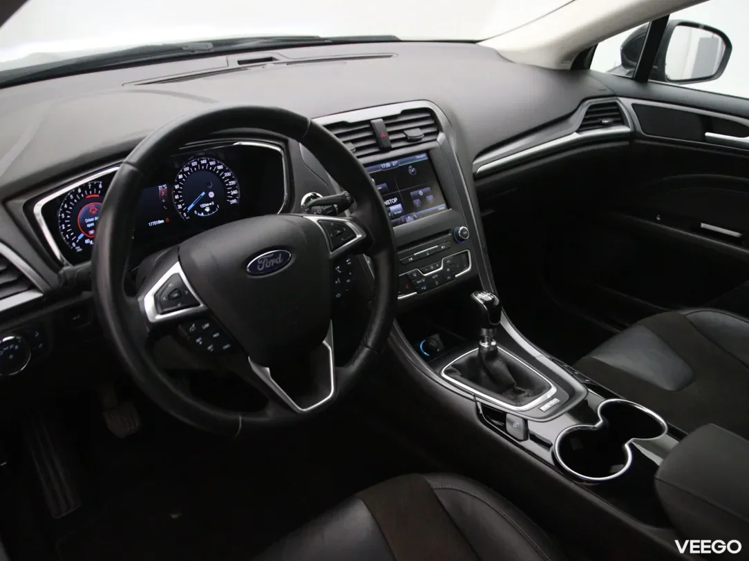 Ford Mondeo 1.5 118kW