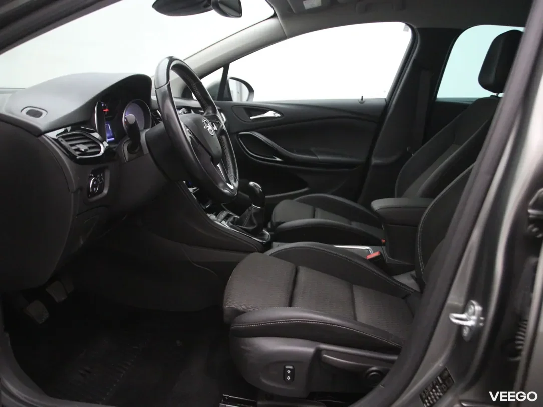 Opel Astra 1.6 100kW