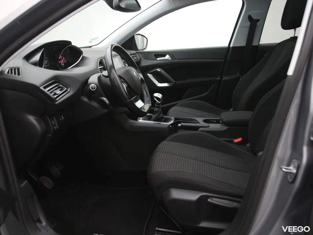 Peugeot 308 1.2 81kW