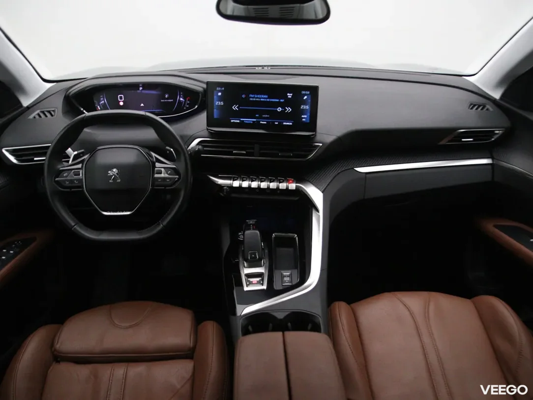 Peugeot 5008 1.2 96kW