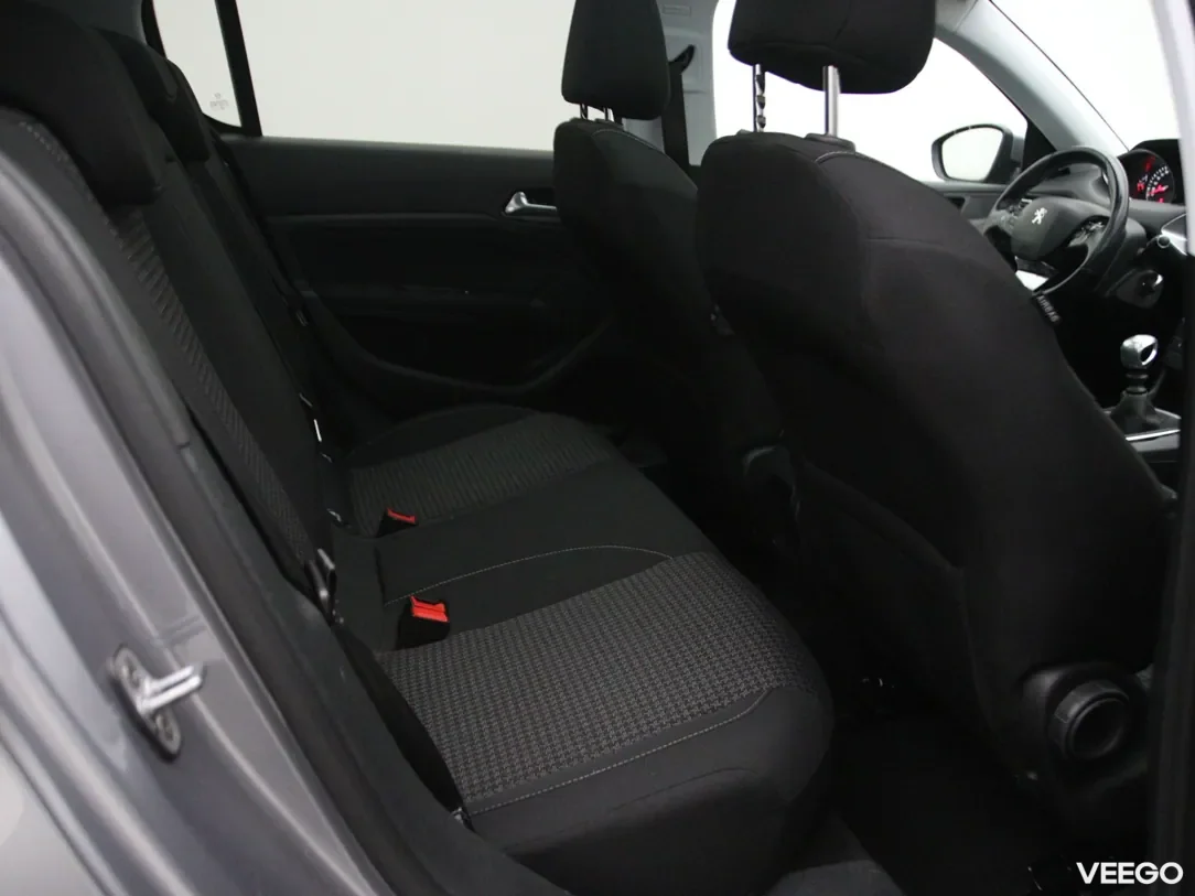Peugeot 308 1.2 81kW