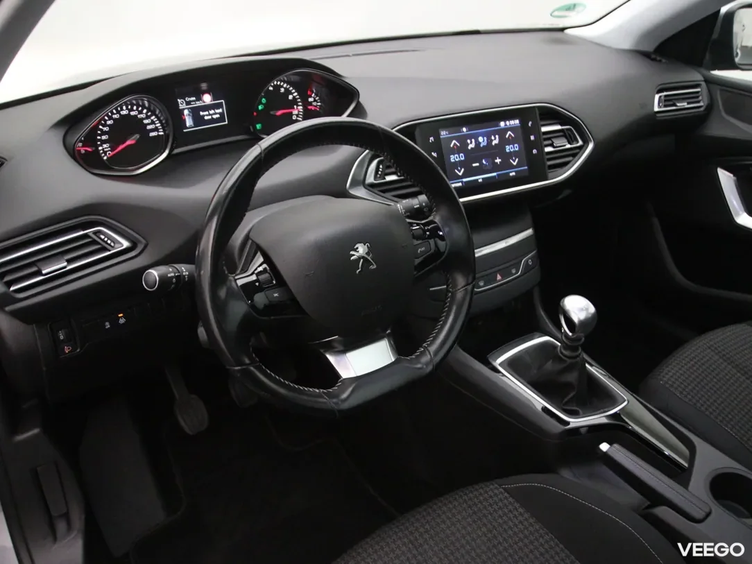 Peugeot 308 1.2 81kW