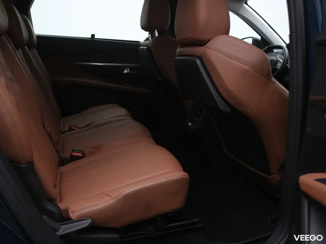 Peugeot 5008 1.2 96kW