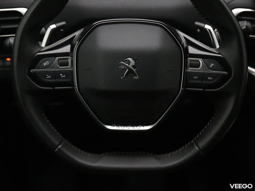 Peugeot 5008 1.2 96kW