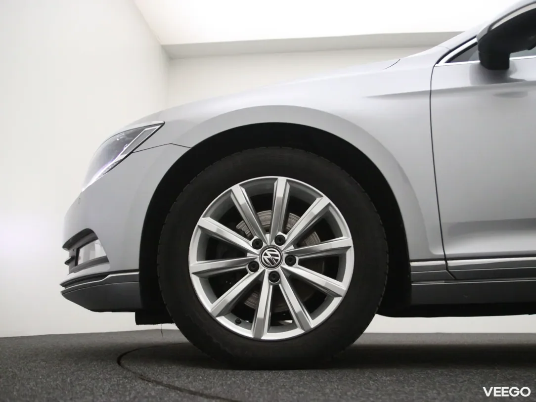 Volkswagen Passat 2 110kW