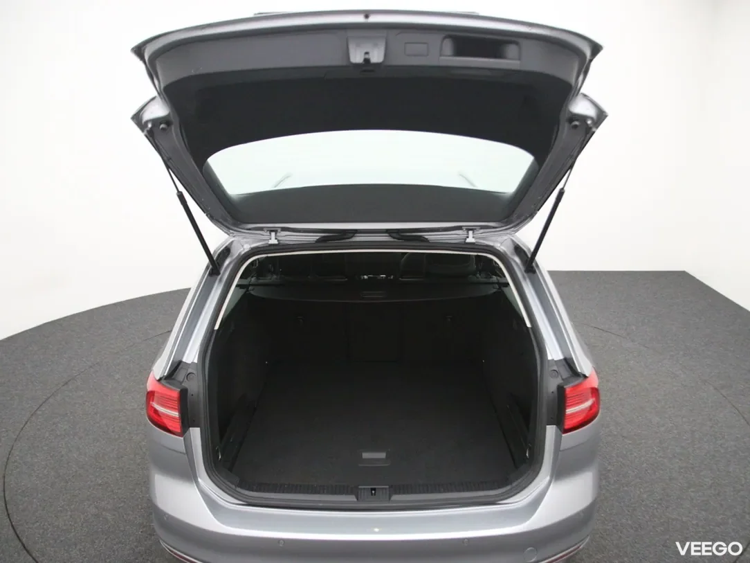 Volkswagen Passat 2 110kW