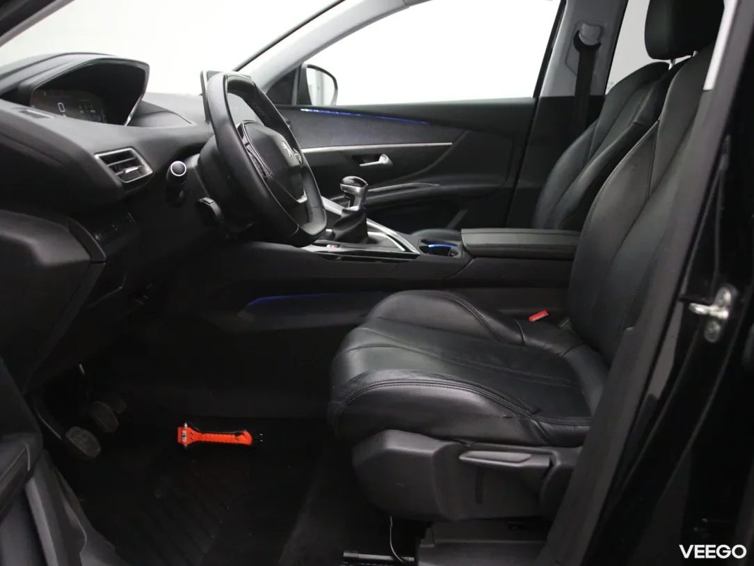 Peugeot 5008 1.2 96kW