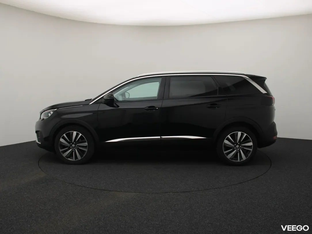 Peugeot 5008 1.2 96kW