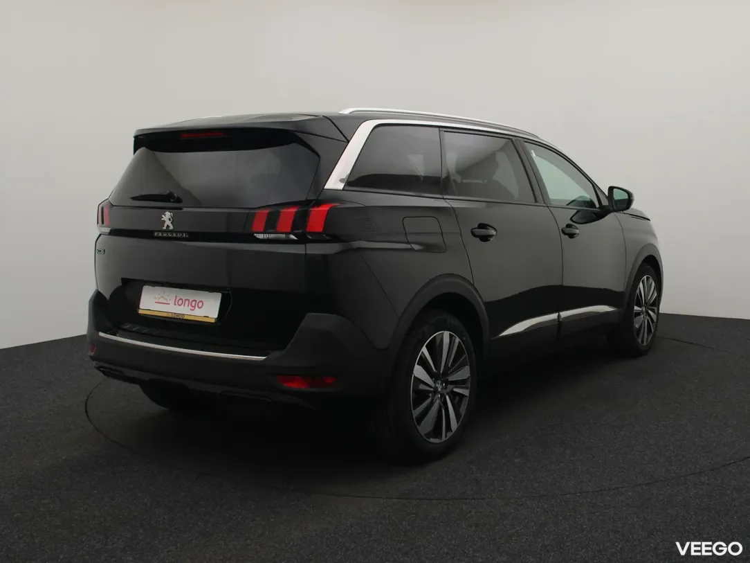 Peugeot 5008 1.2 96kW
