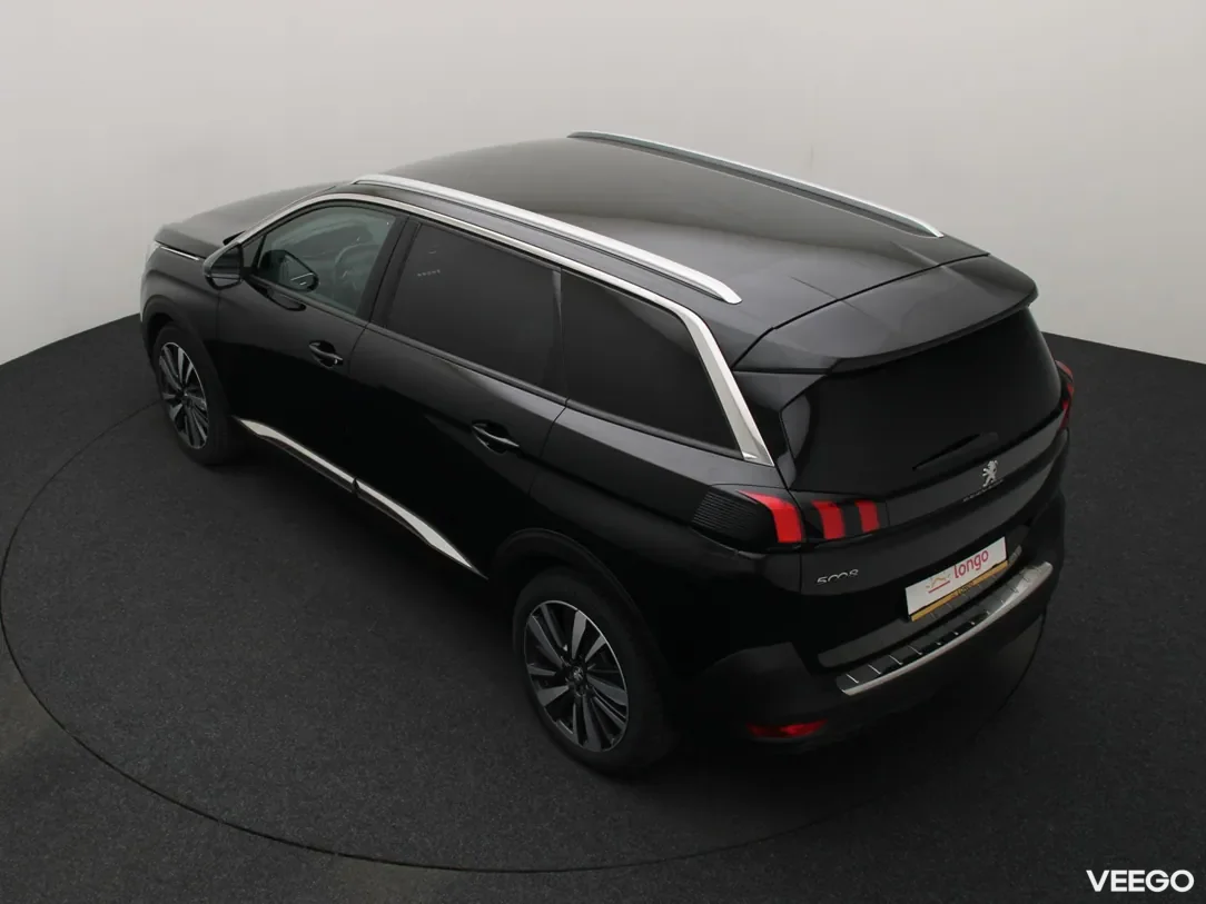Peugeot 5008 1.2 96kW