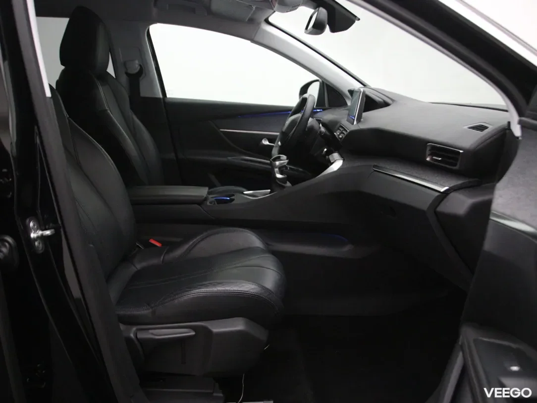 Peugeot 5008 1.2 96kW