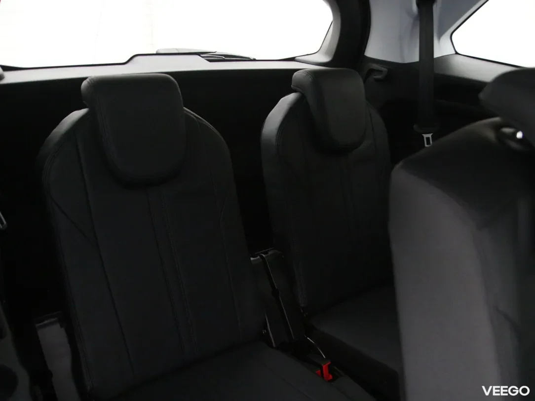 Peugeot 5008 1.2 96kW