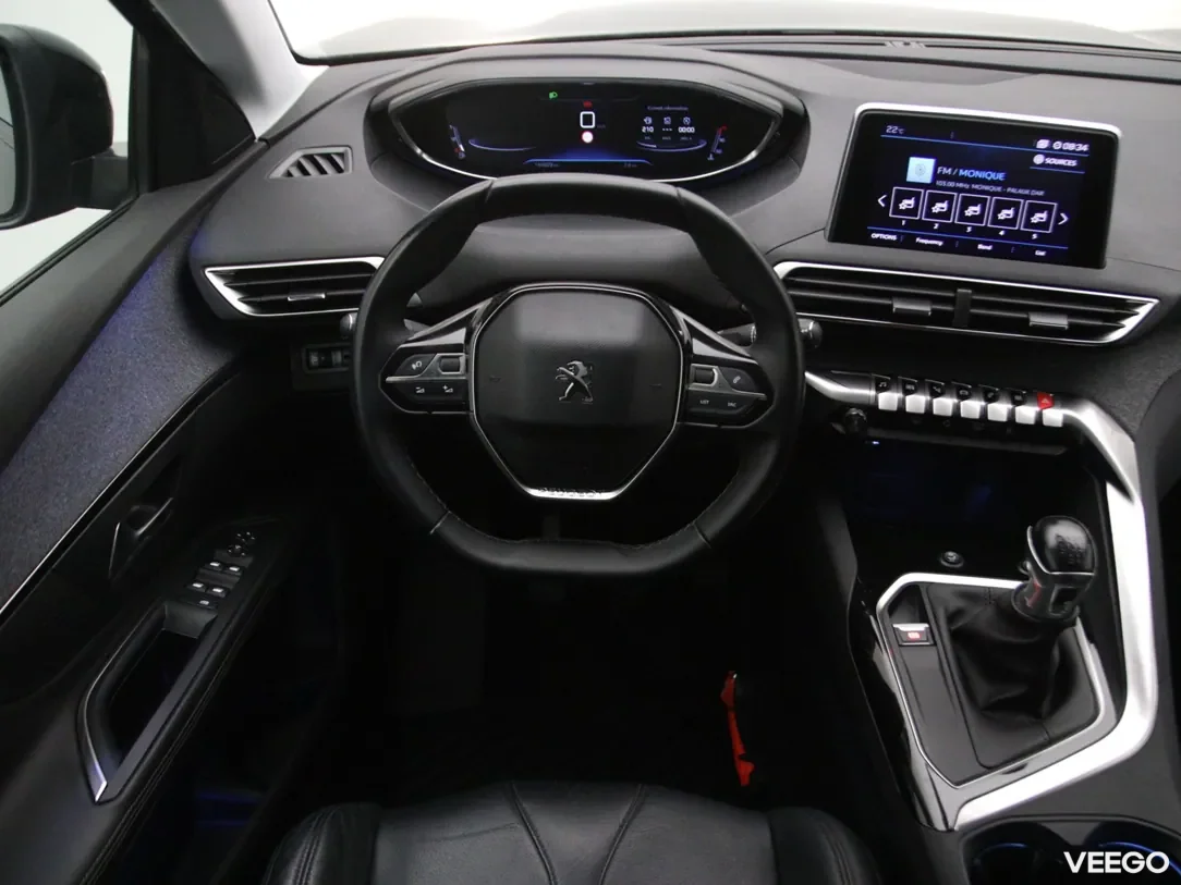 Peugeot 5008 1.2 96kW