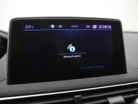 Peugeot 5008 1.2 96kW thumbnail