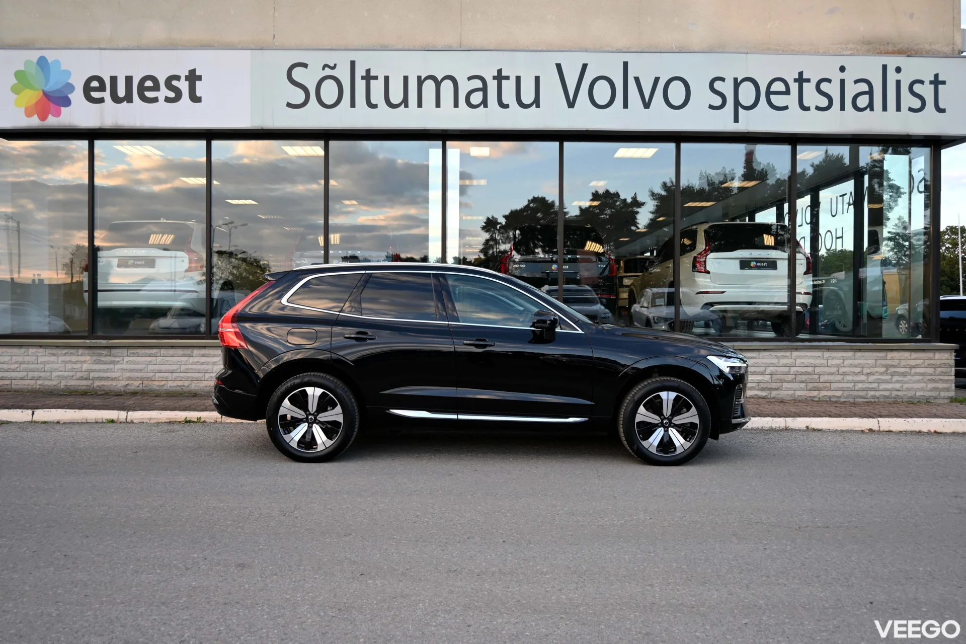 Volvo XC60 AWD BRIGHT PLUS INTELLI SAFE MY24 2 293kW