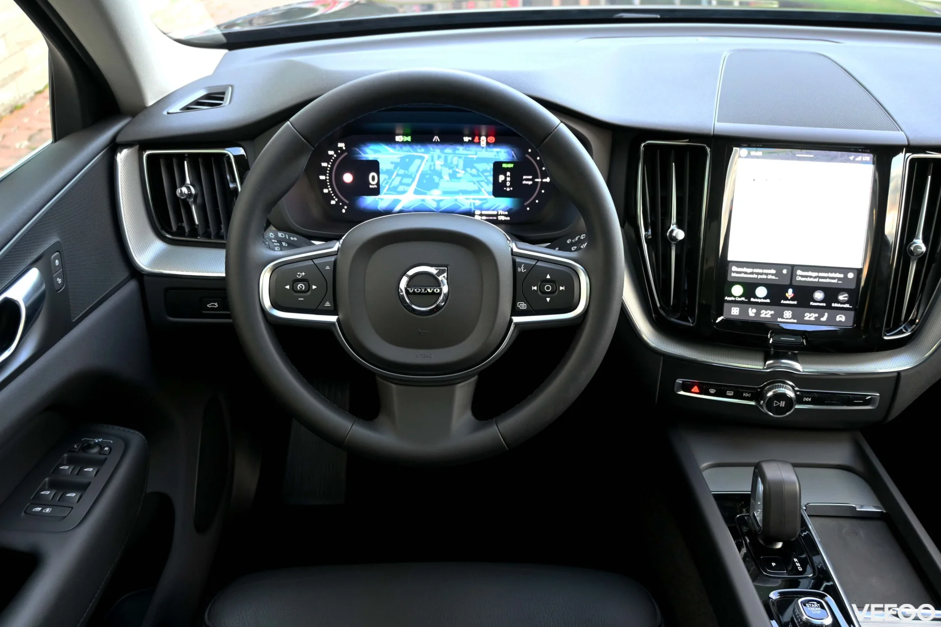 Volvo XC60 AWD BRIGHT PLUS INTELLI SAFE MY24 2 293kW