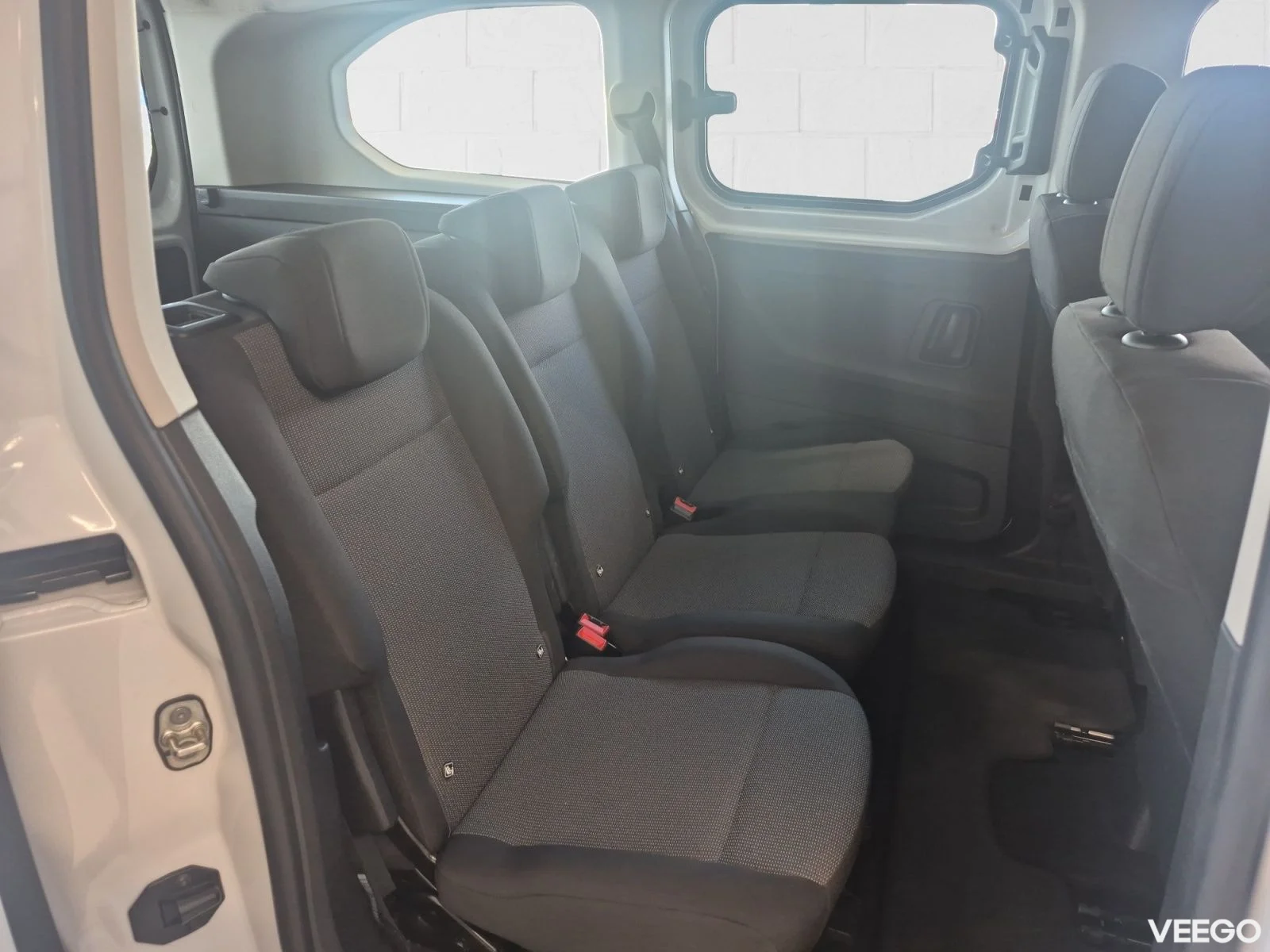 Toyota Proace City Shuttle Long 1.2 81kW