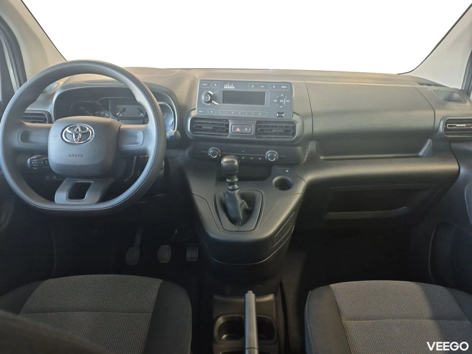 Toyota Proace City Shuttle Long 1.2 81kW