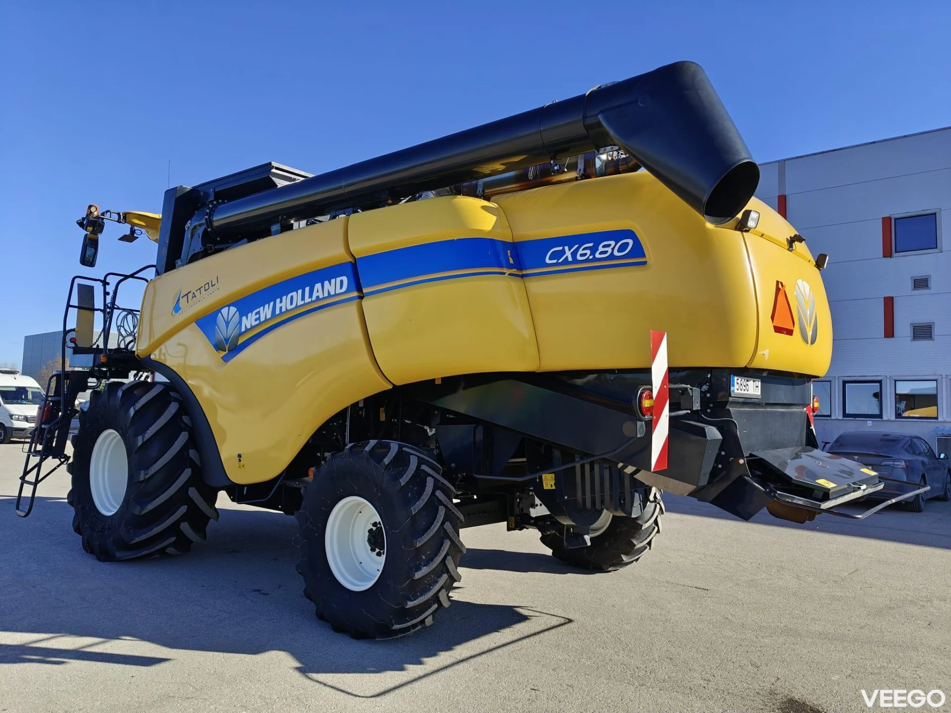 New Holland CX 200kW