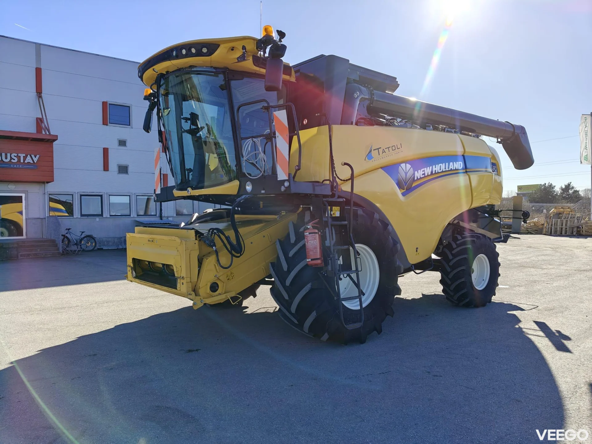 New Holland CX 200kW