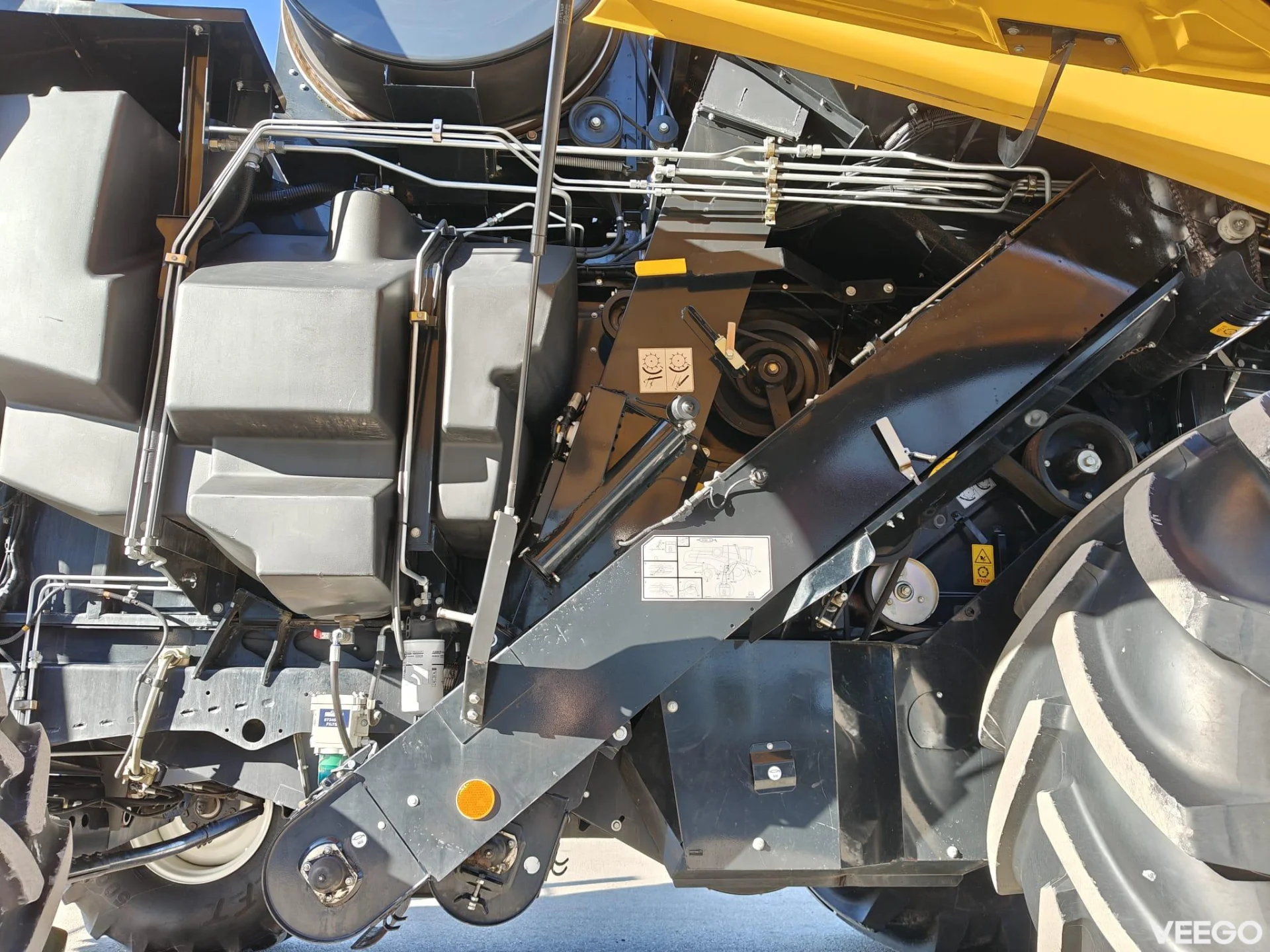 New Holland CX 200kW
