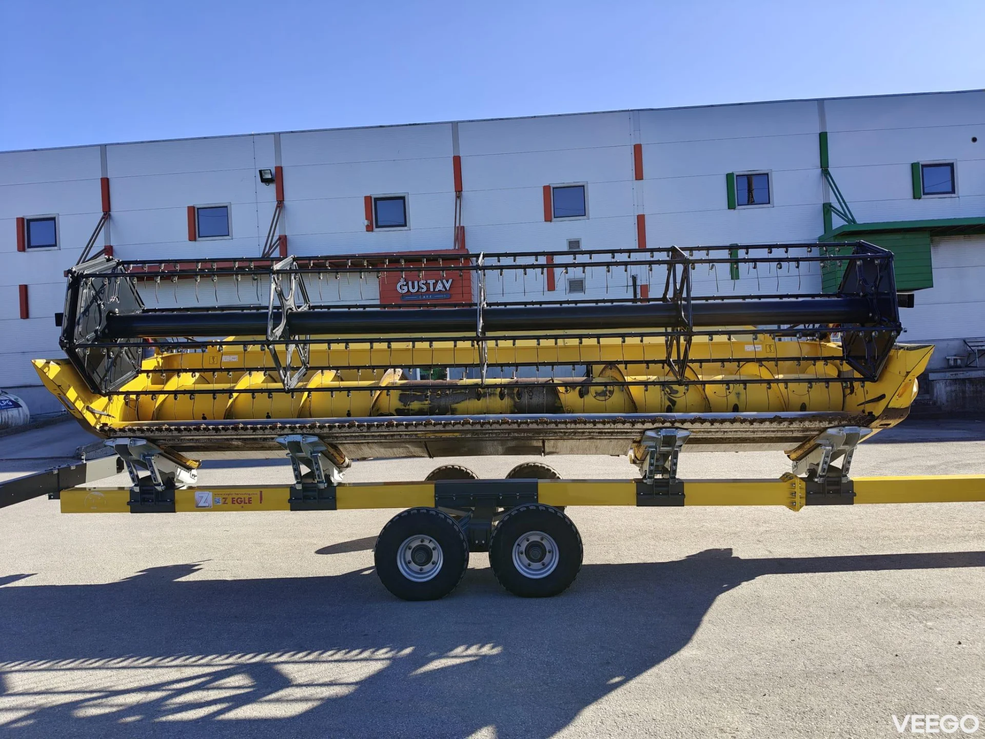 New Holland CX 200kW