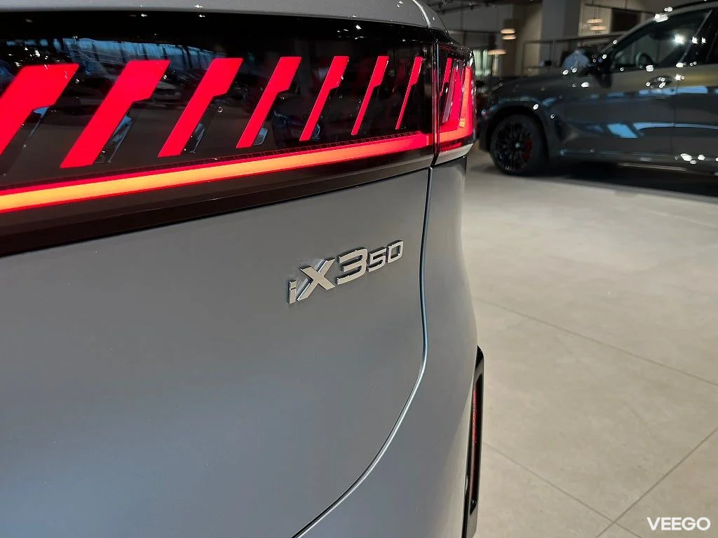 BMW iX3 50 xDrive Supercharged Panorama D/A Plus HK 345kW