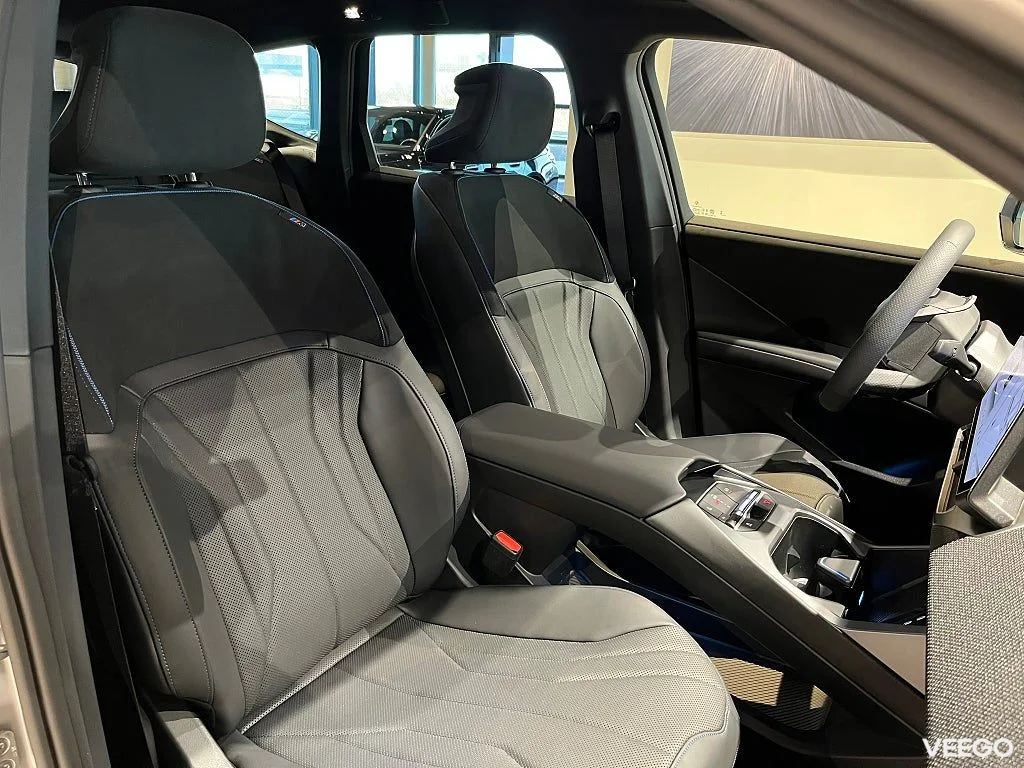BMW iX3 50 xDrive Supercharged Panorama D/A Plus HK 345kW