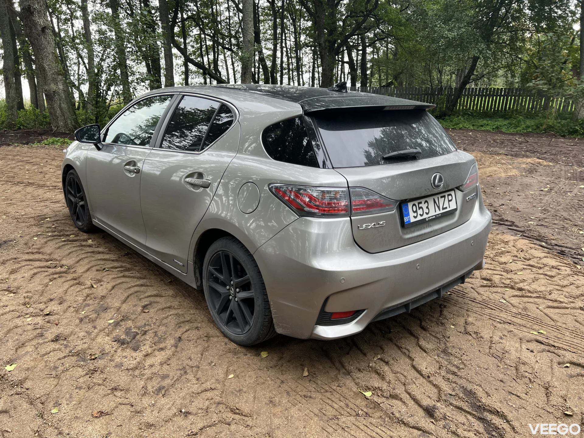 Lexus CT 200h 1.8 73kW