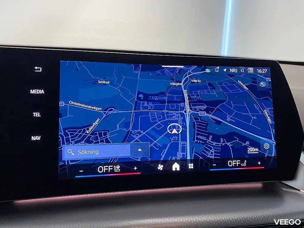 BMW X1 sDrive18i Drag Rattvärme 100kW