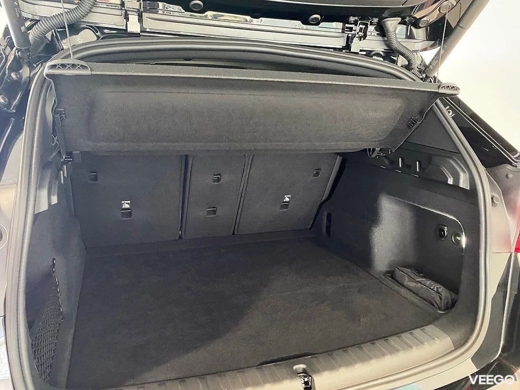 BMW X1 sDrive18i Drag Rattvärme 100kW