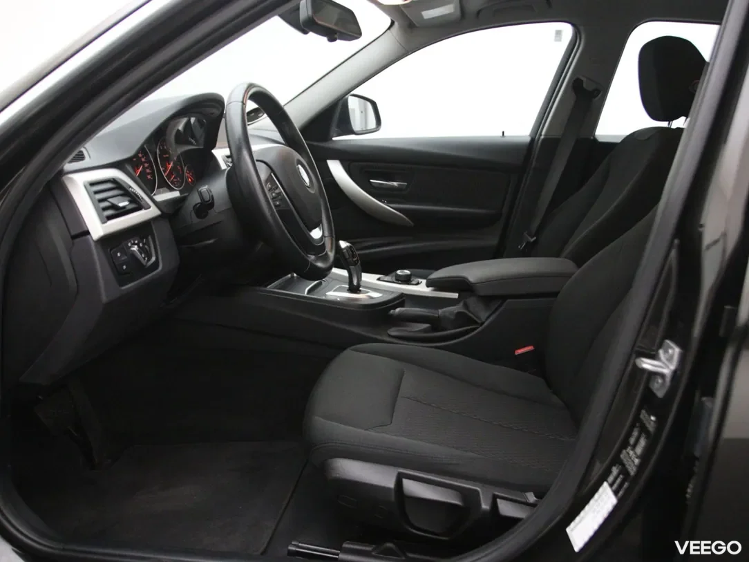 BMW 320 2 135kW