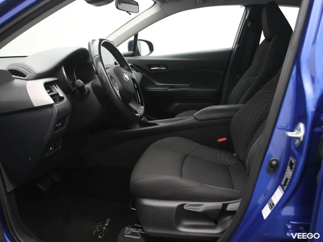 Toyota C-HR 1.8 90kW