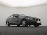 BMW 320 2 135kW thumbnail