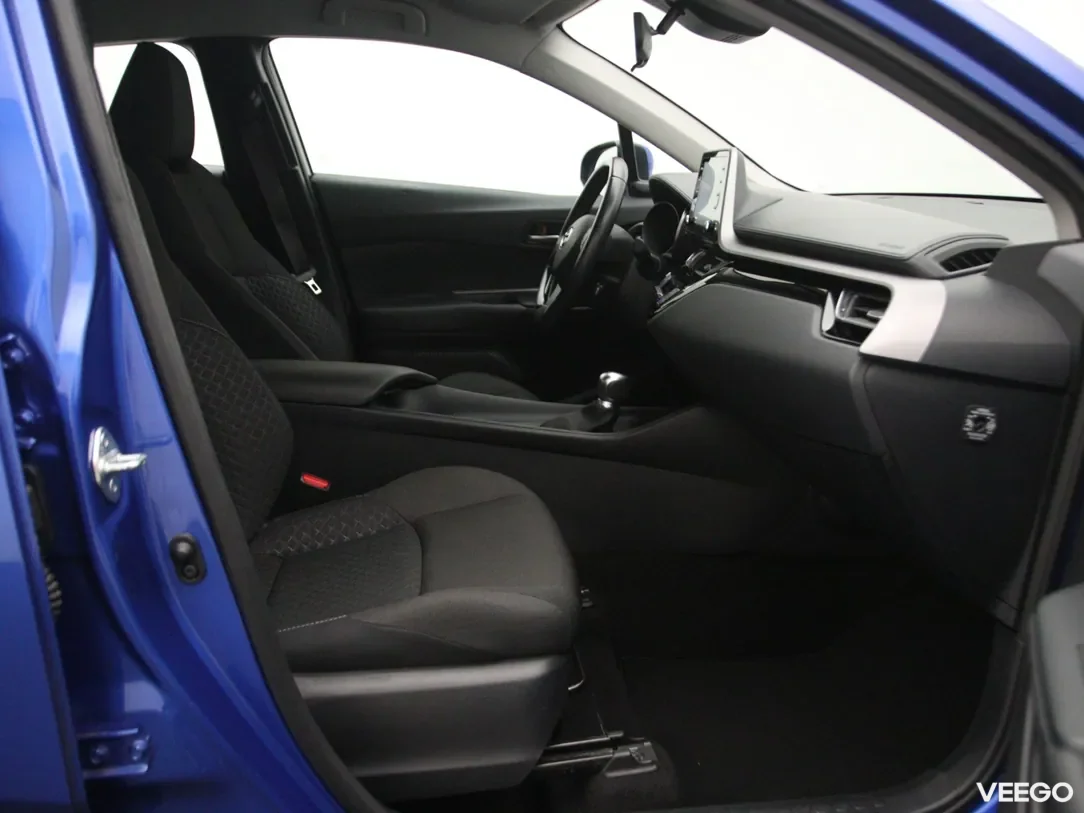 Toyota C-HR 1.8 90kW