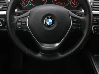 BMW 320 2 135kW thumbnail