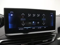 Peugeot 3008 1.5 96kW thumbnail