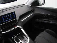 Peugeot 3008 1.5 96kW thumbnail