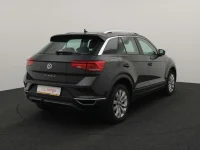 Volkswagen T-Roc 2 110kW thumbnail