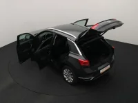 Volkswagen T-Roc 2 110kW thumbnail