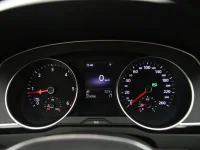 Volkswagen Passat 2 110kW thumbnail
