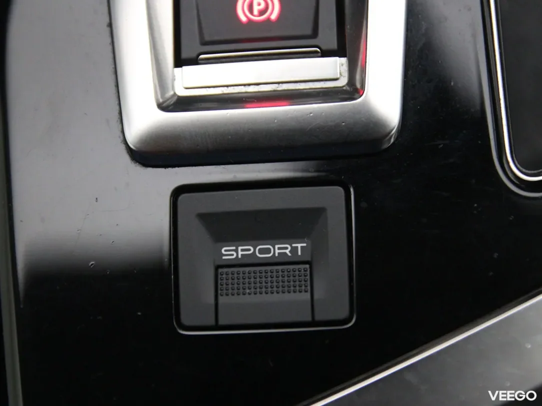 Peugeot 3008 1.6 121kW